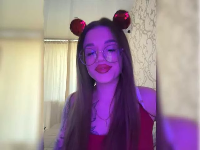 Cling to live show with Flipflapsolo from BongaCams 