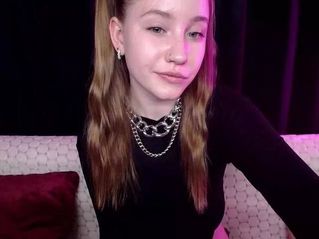 Cling to live show with SindiWatson from BongaCams 