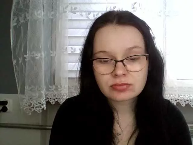 Cling to live show with SusanCute from BongaCams 