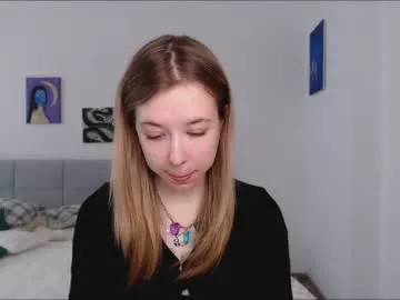 Cling to live show with cute_beauty from Chaturbate 