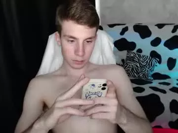Cling to live show with cute_brian from Chaturbate 