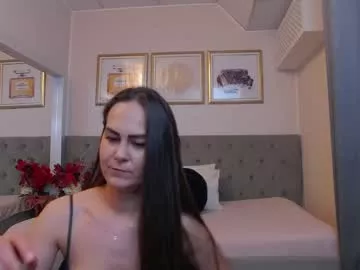 Cling to live show with hotgodiva from Chaturbate 