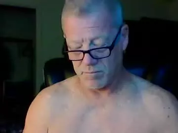 Cling to live show with keviny69ny from Chaturbate 