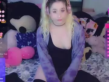 Cling to live show with lil_alison_heart from Chaturbate 