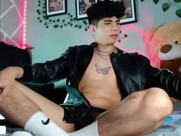 Cling to live show with parker_boy_ from Chaturbate 