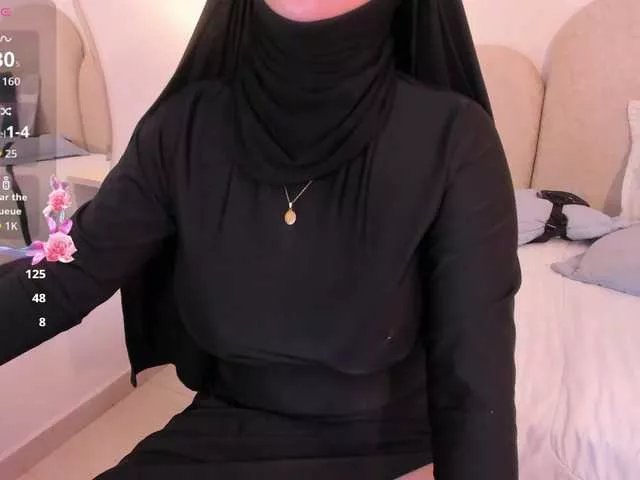 allanaluna on BongaCams 