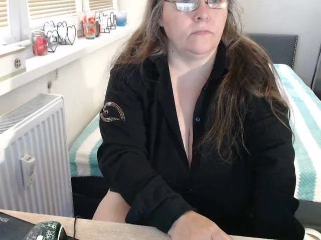 Bessy123 on BongaCams 