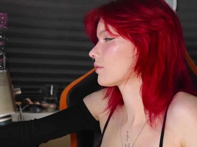 BlueCherry on BongaCams