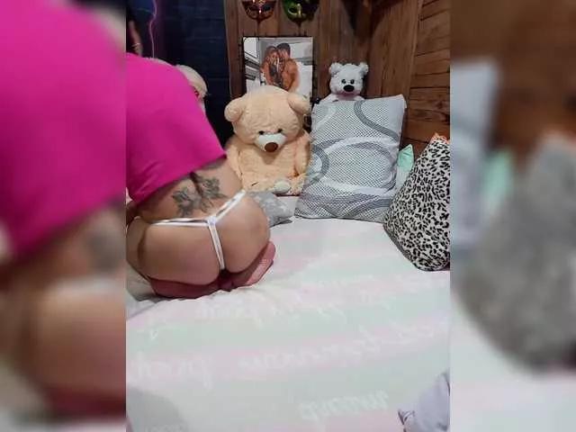 Cottoncandy1-1 on BongaCams 