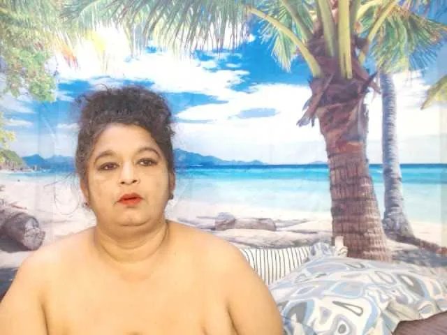 indianstar75 on BongaCams 