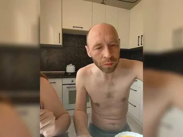 Innokentiy449 on BongaCams 