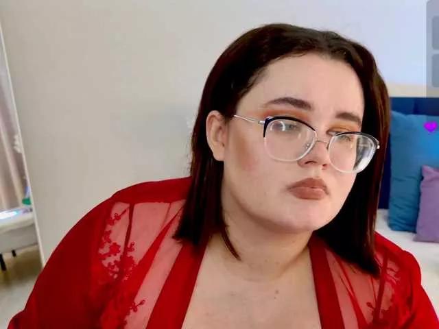 Cling to live show with Jessica-Joy from BongaCams 