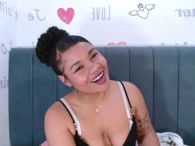 KittyBrooke on BongaCams 