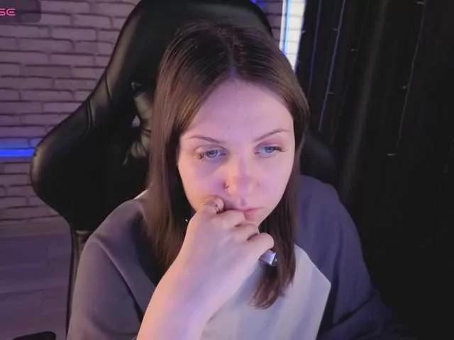Cling to live show with Kvetachka from BongaCams 