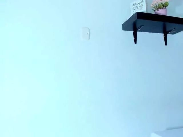 Maddy-Norton on BongaCams 