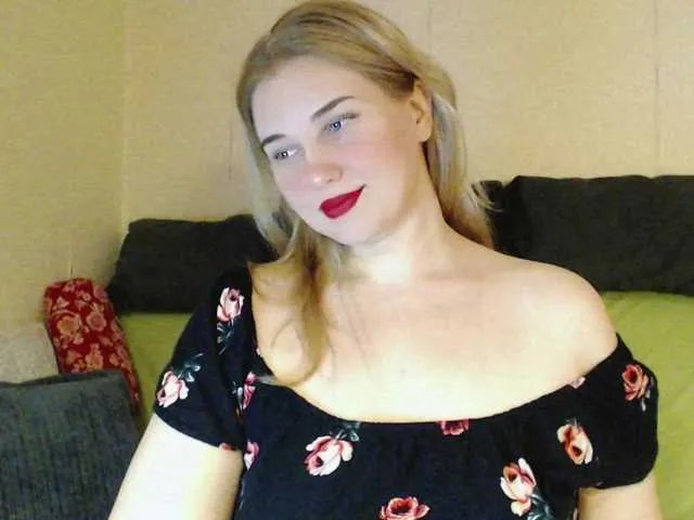 MissLilyAbrams on BongaCams 
