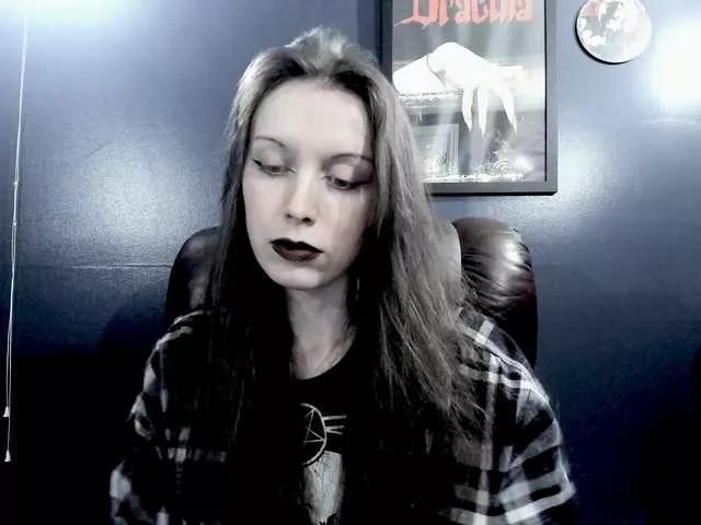 Cling to live show with MistressDaria from BongaCams 