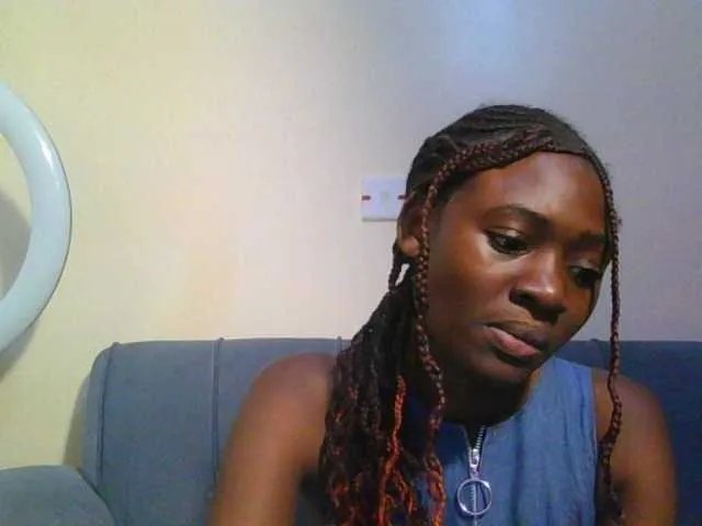 Preetygirl on BongaCams 