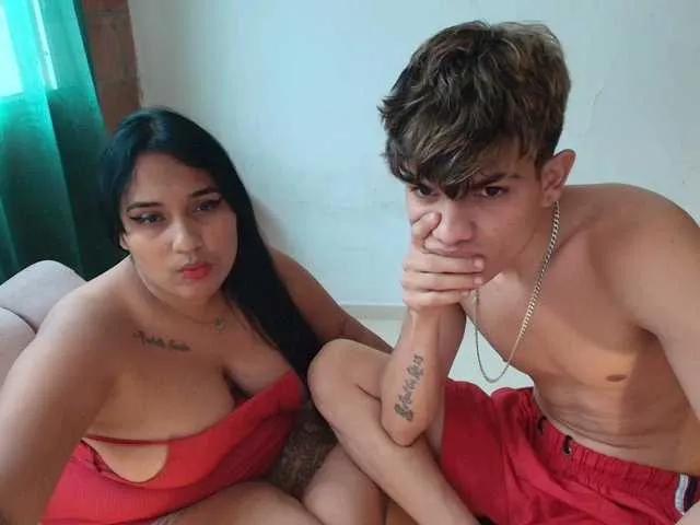 queenofsquirt on BongaCams