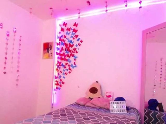 Sammyviolet on BongaCams 