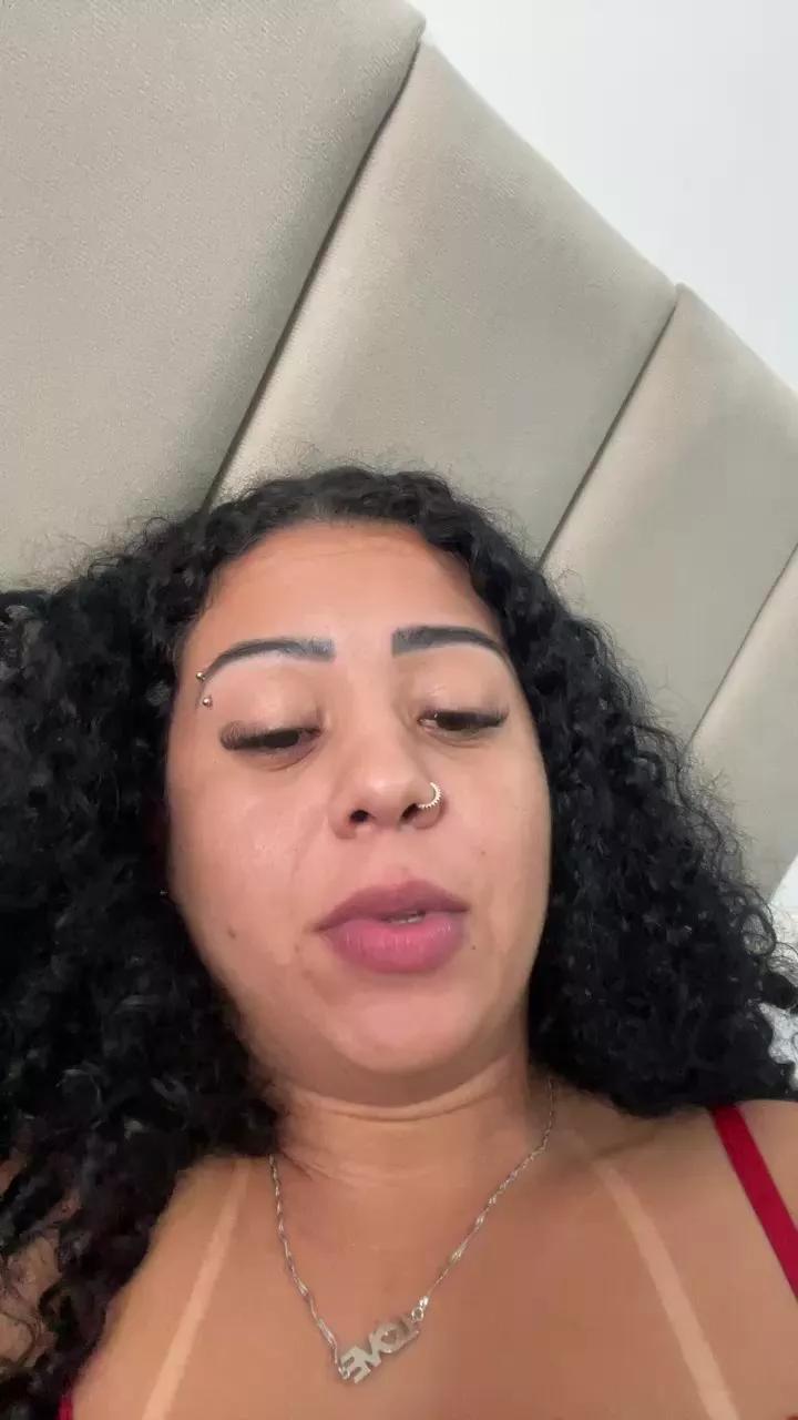 Cling to live show with cachinhos8 from Cam4 