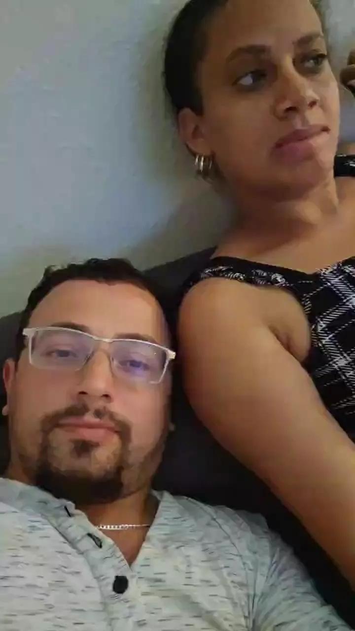Cling to live show with Daydreams91 from Cam4 