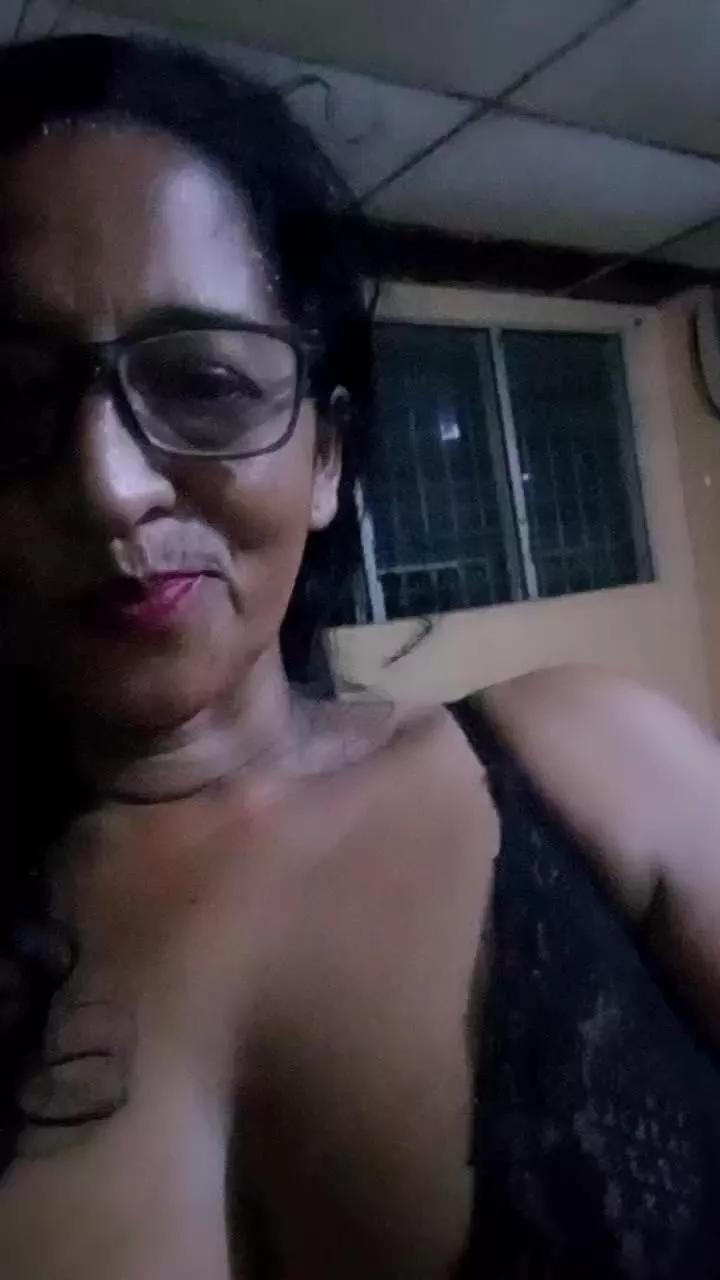 Cling to live show with Dulcemargarita from Cam4 