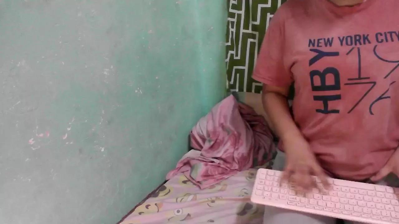 Cling to live show with eroticpinay from Cam4 