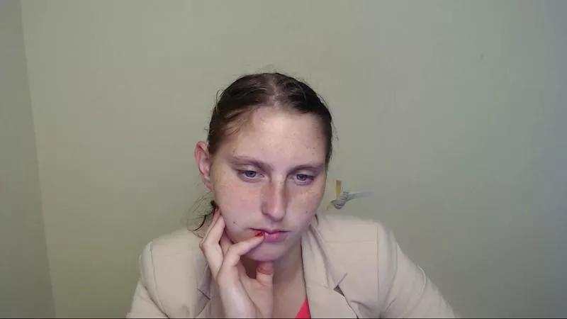 Cling to live show with IlariaDex_ from Cam4 