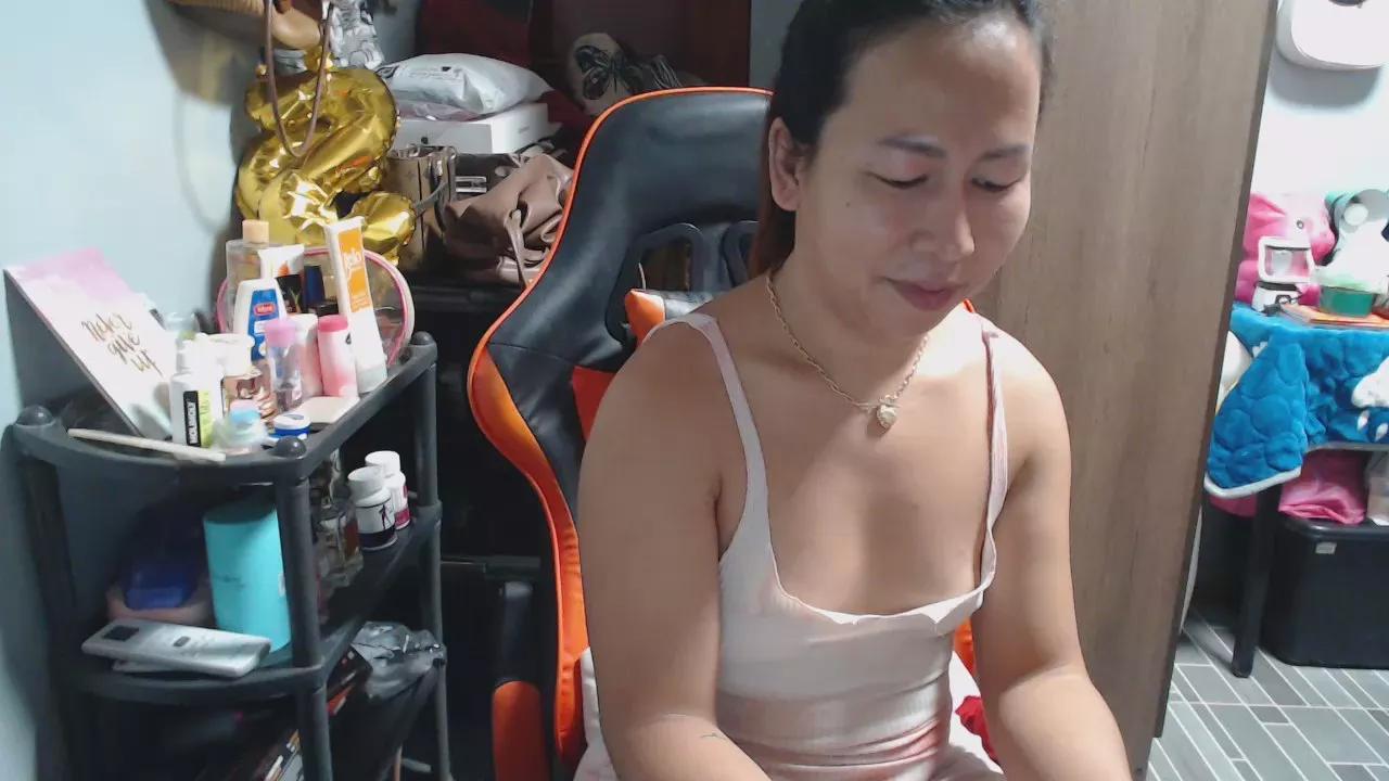Cling to live show with Marga_Barretto from Cam4 