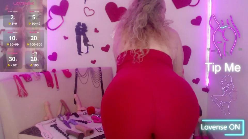 Cling to live show with Mia_Curvy from Cam4 