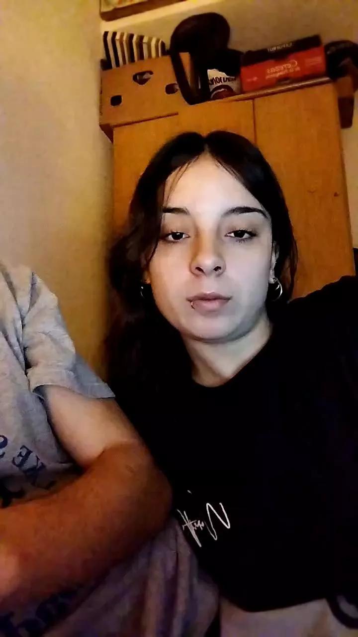Cling to live show with Mmaai from Cam4 