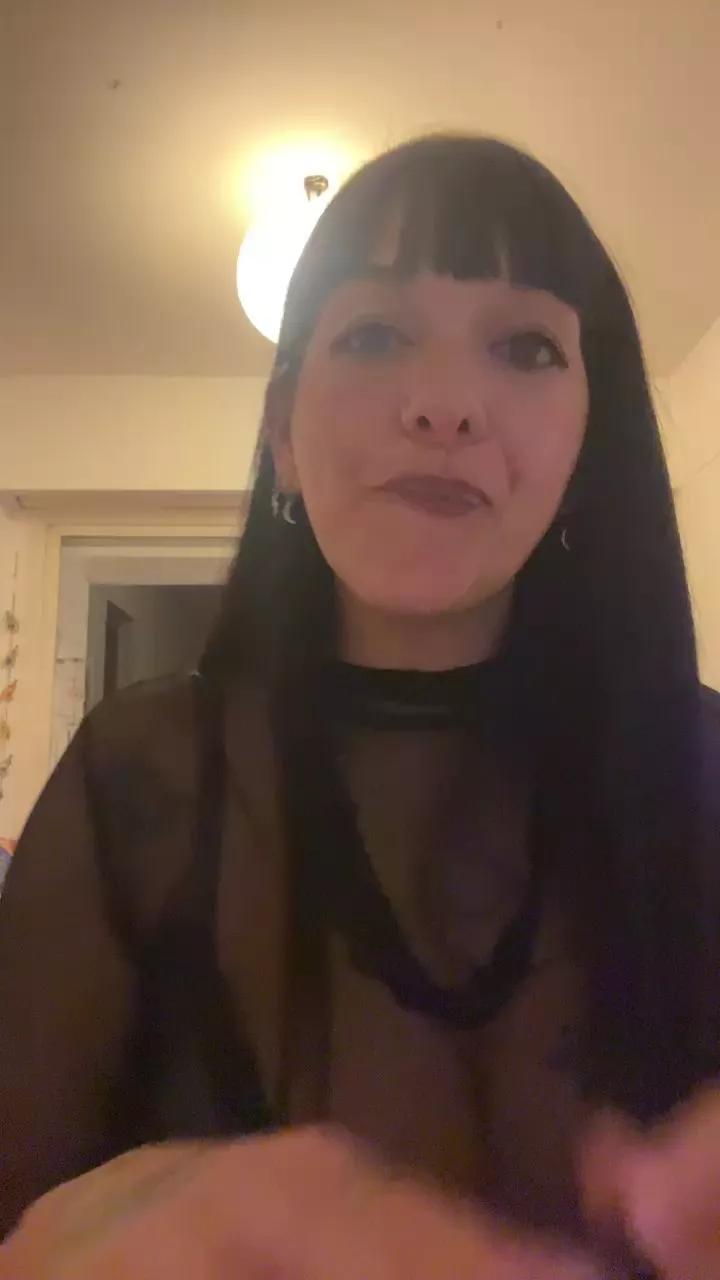 Cling to live show with Priscilag2023 from Cam4 