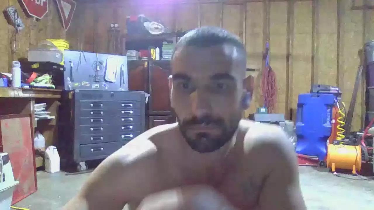 Cling to live show with Robnster99 from Cam4 
