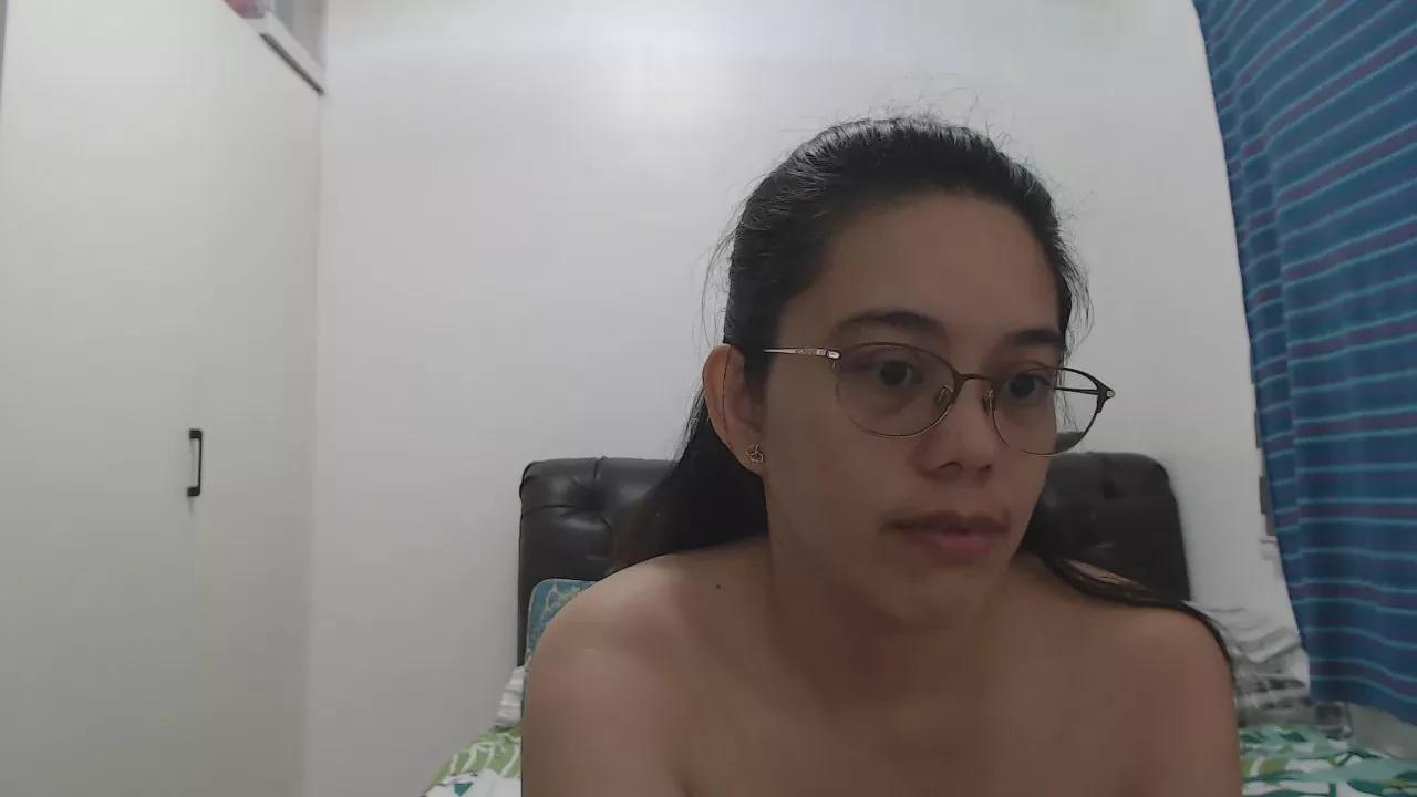 Cling to live show with simplesyndyxx from Cam4 