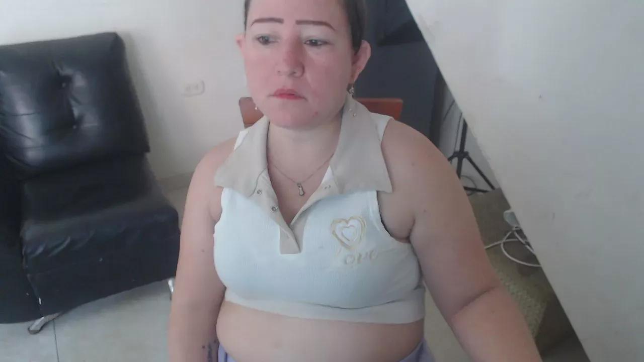 Cling to live show with Yohis_Kiut25 from Cam4 