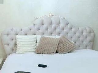 aniakarenina on CamSoda 