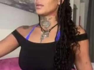 iambaldheadbrittany on CamSoda