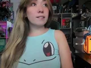 Cling to live show with kristen1994 from CamSoda 