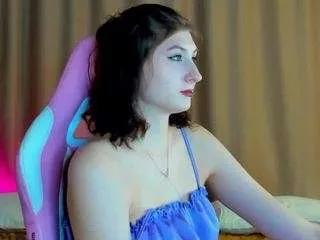 may-yam — doggy pose [17 tokens remaining]