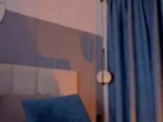 nina-rose on CamSoda 