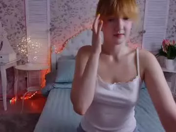Cling to live show with _wendydarling_ from Chaturbate 