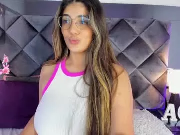 Cling to live show with agathaowens from Chaturbate 