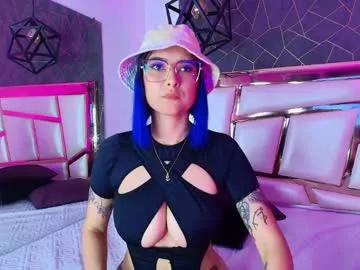 Cling to live show with annie_swan from Chaturbate 
