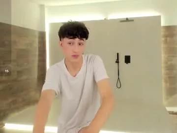 Cling to live show with anthonny5 from Chaturbate 