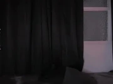 aramjones on Chaturbate 