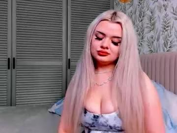 Cling to live show with audreadobberstein from Chaturbate 