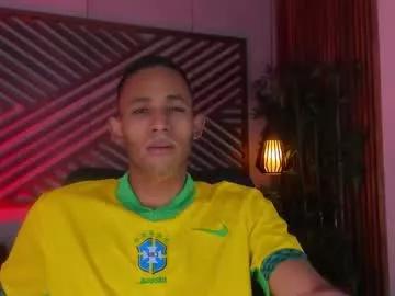 Cling to live show with bento_fox from Chaturbate 
