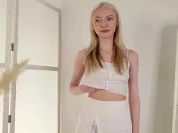 Cling to live show with blondeagent from Chaturbate 