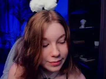 Cling to live show with di_huny from Chaturbate 